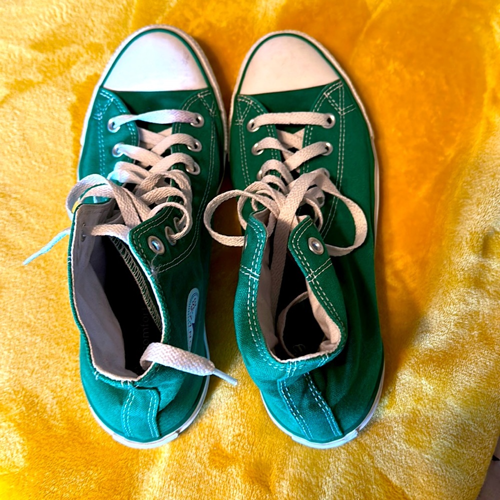 Converse All Star Green Hightop Men’s Size 9 Sneakers